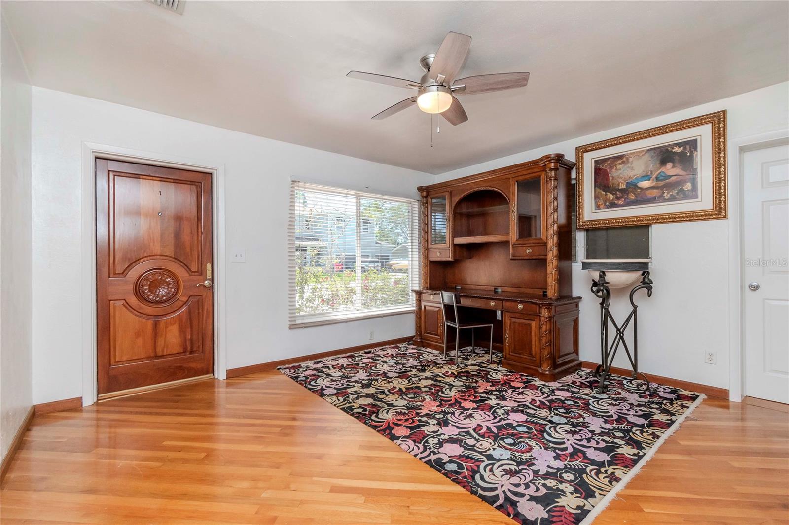 Image 7 of 36 For 4425 Bay Villa Avenue