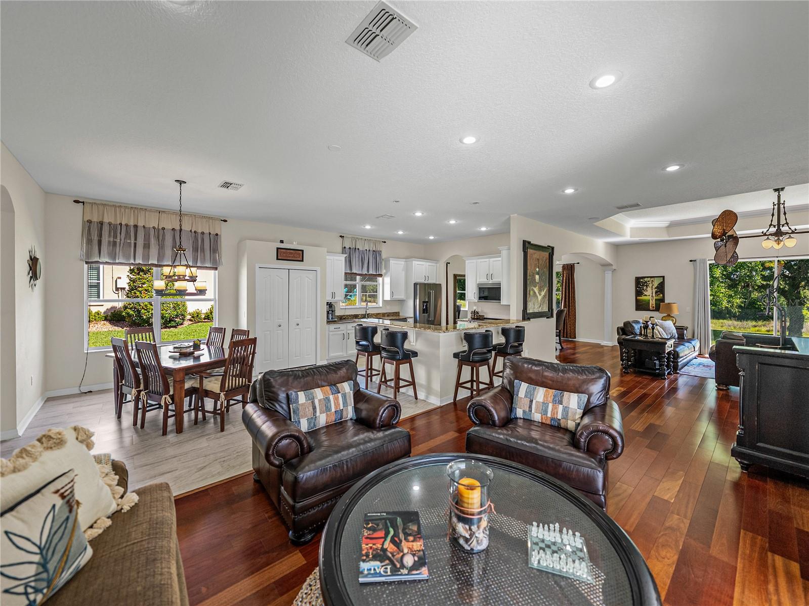 Image 18 of 86 For 12902 Grand Traverse Drive