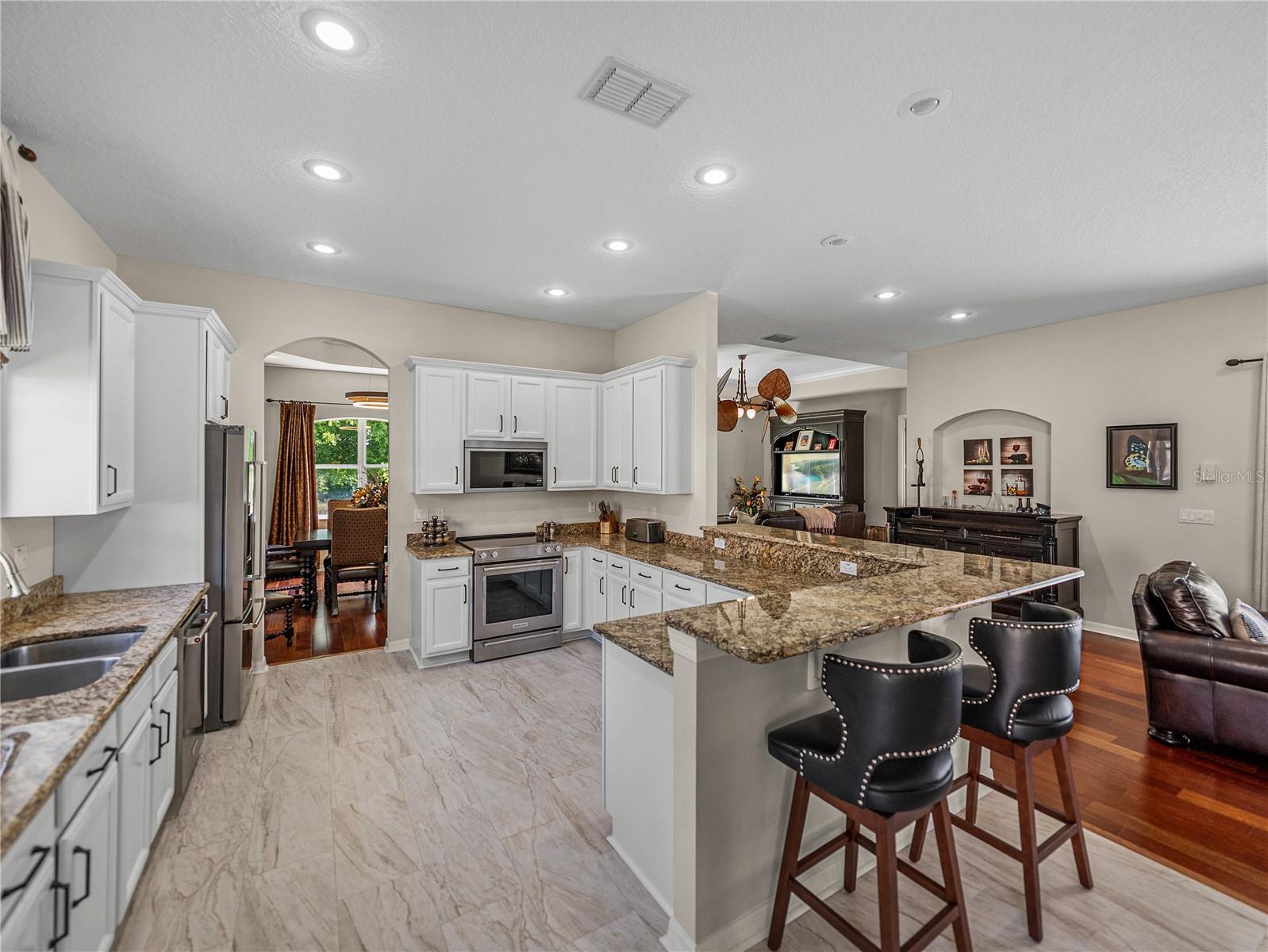 Image 21 of 86 For 12902 Grand Traverse Drive