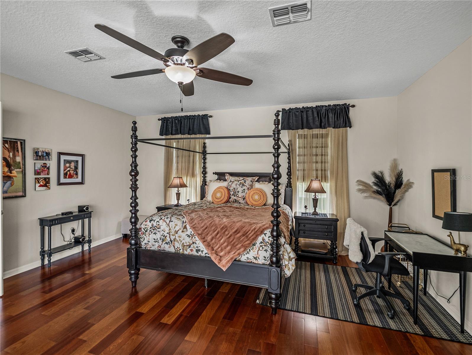 Image 31 of 86 For 12902 Grand Traverse Drive