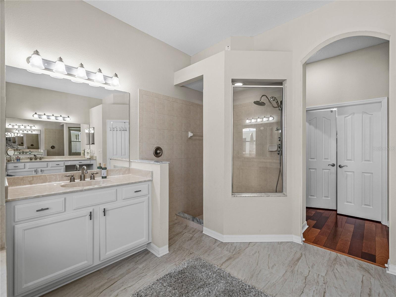 Image 39 of 86 For 12902 Grand Traverse Drive