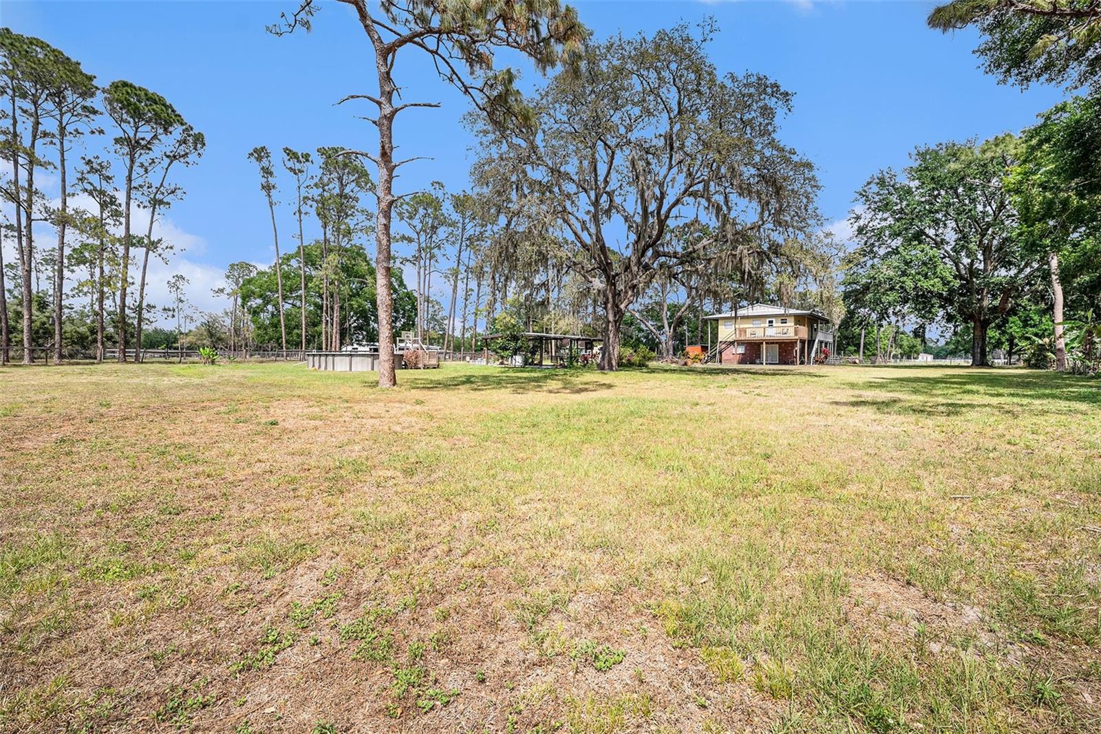 Image 12 of 37 For 18838 Huckavalle Road