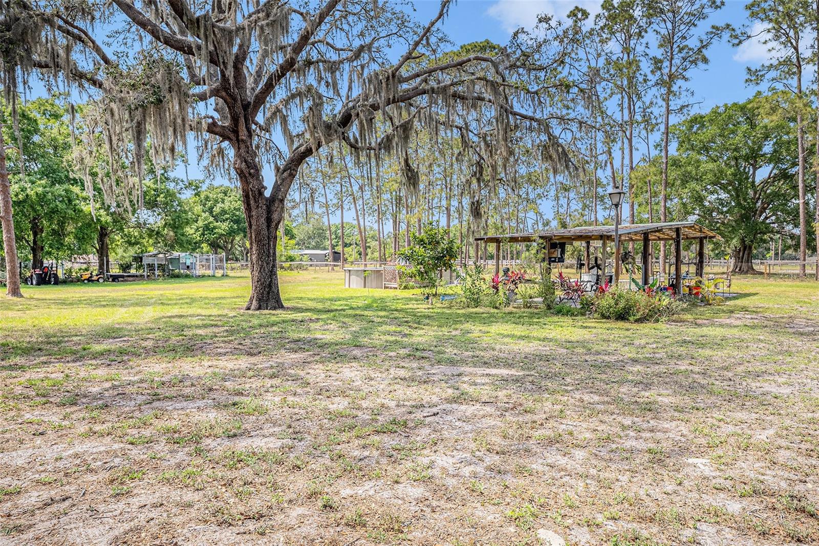 Image 16 of 37 For 18838 Huckavalle Road