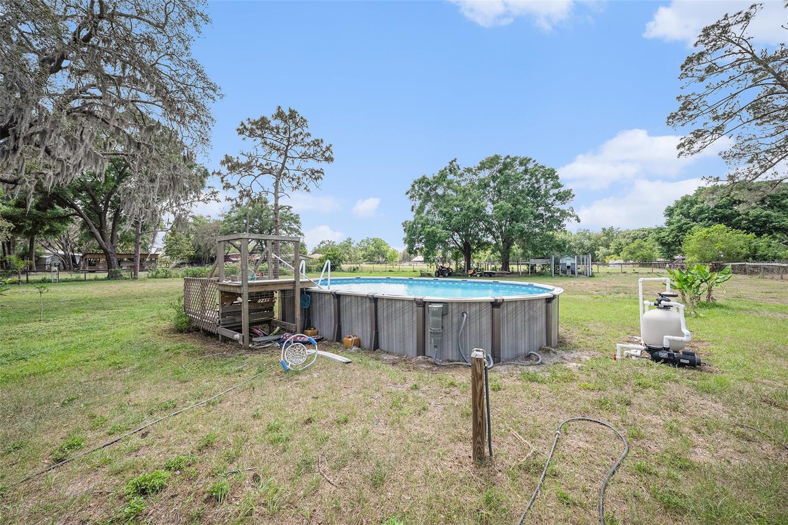 Image 18 of 37 For 18838 Huckavalle Road
