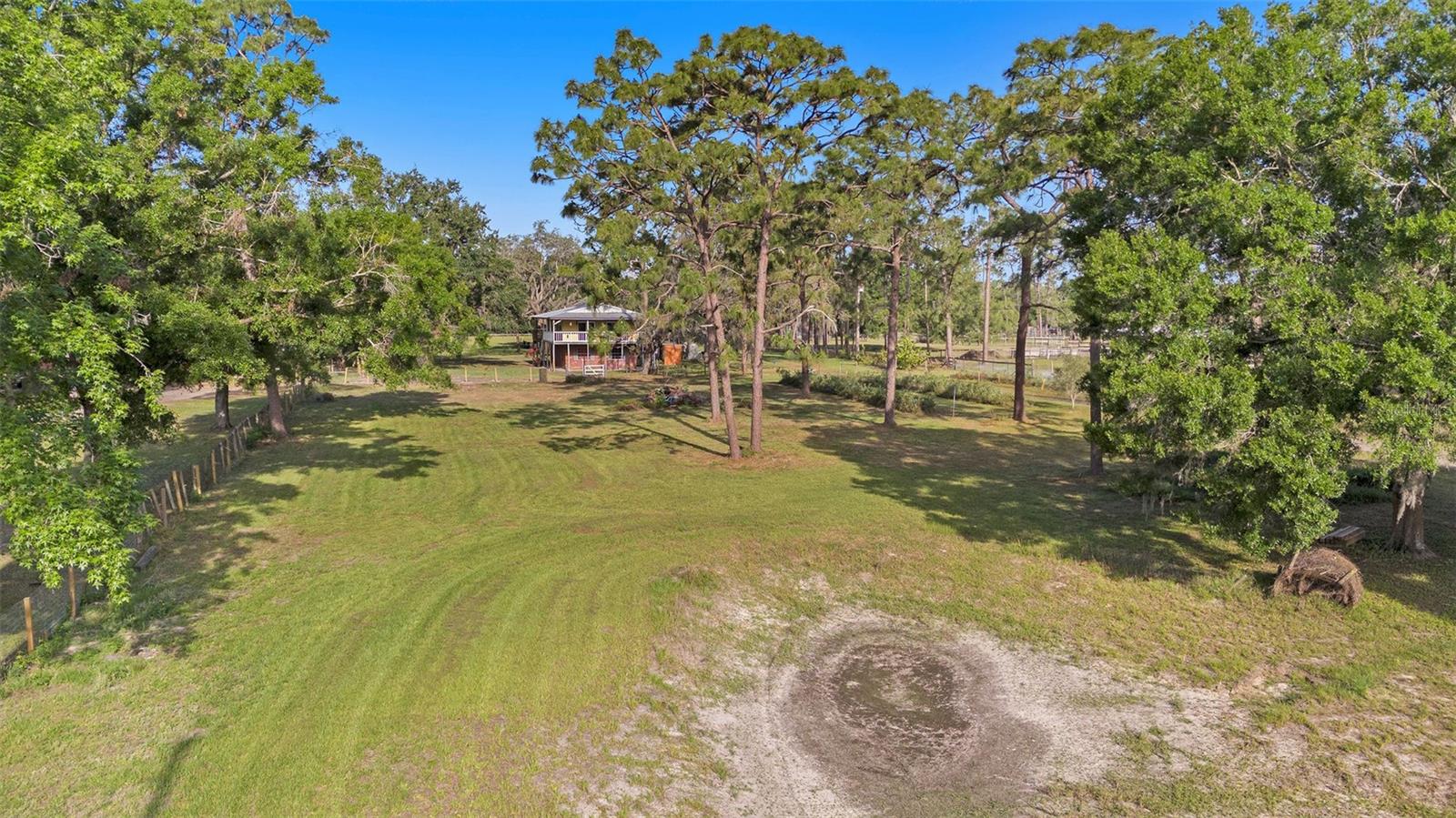 Image 24 of 37 For 18838 Huckavalle Road