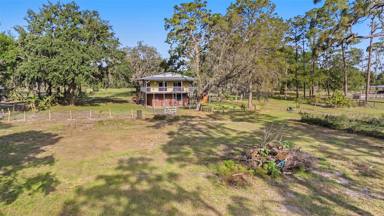 Image 25 of 37 For 18838 Huckavalle Road