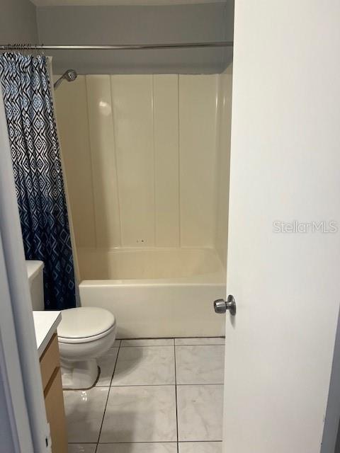 Image 19 of 21 For 5601 Ashley Oaks Drive 8