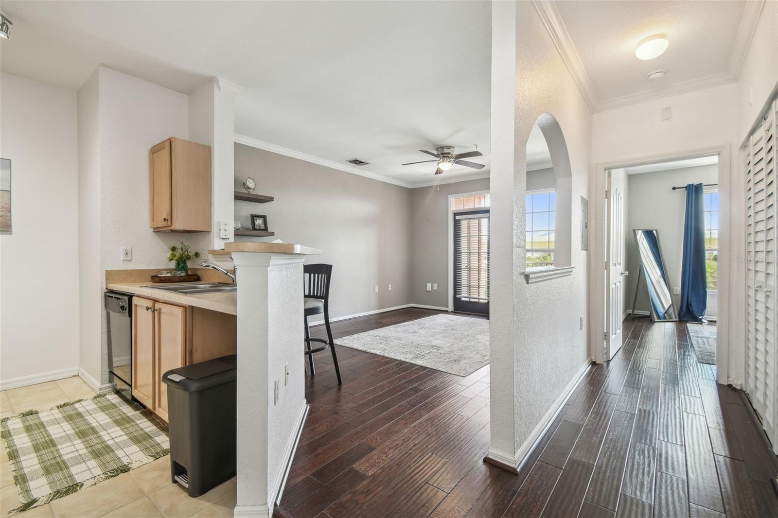 Image 10 of 88 For 5000 Culbreath Key Way 8-205
