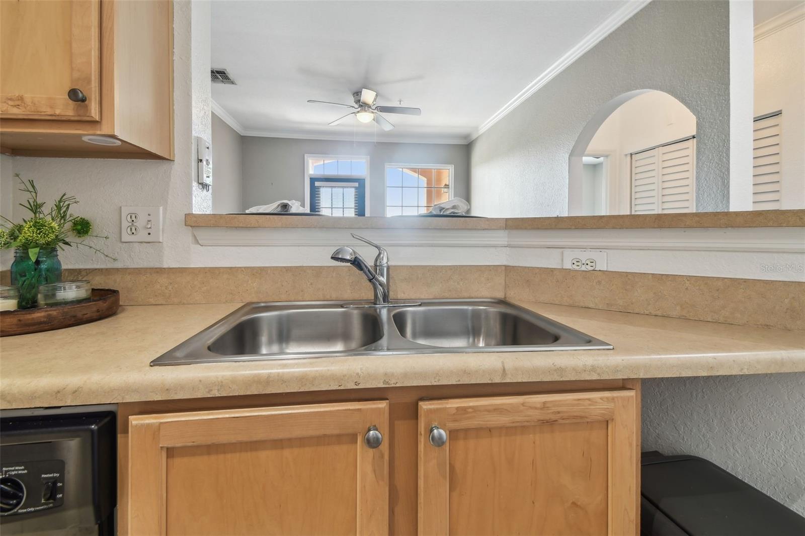 Image 16 of 88 For 5000 Culbreath Key Way 8-205