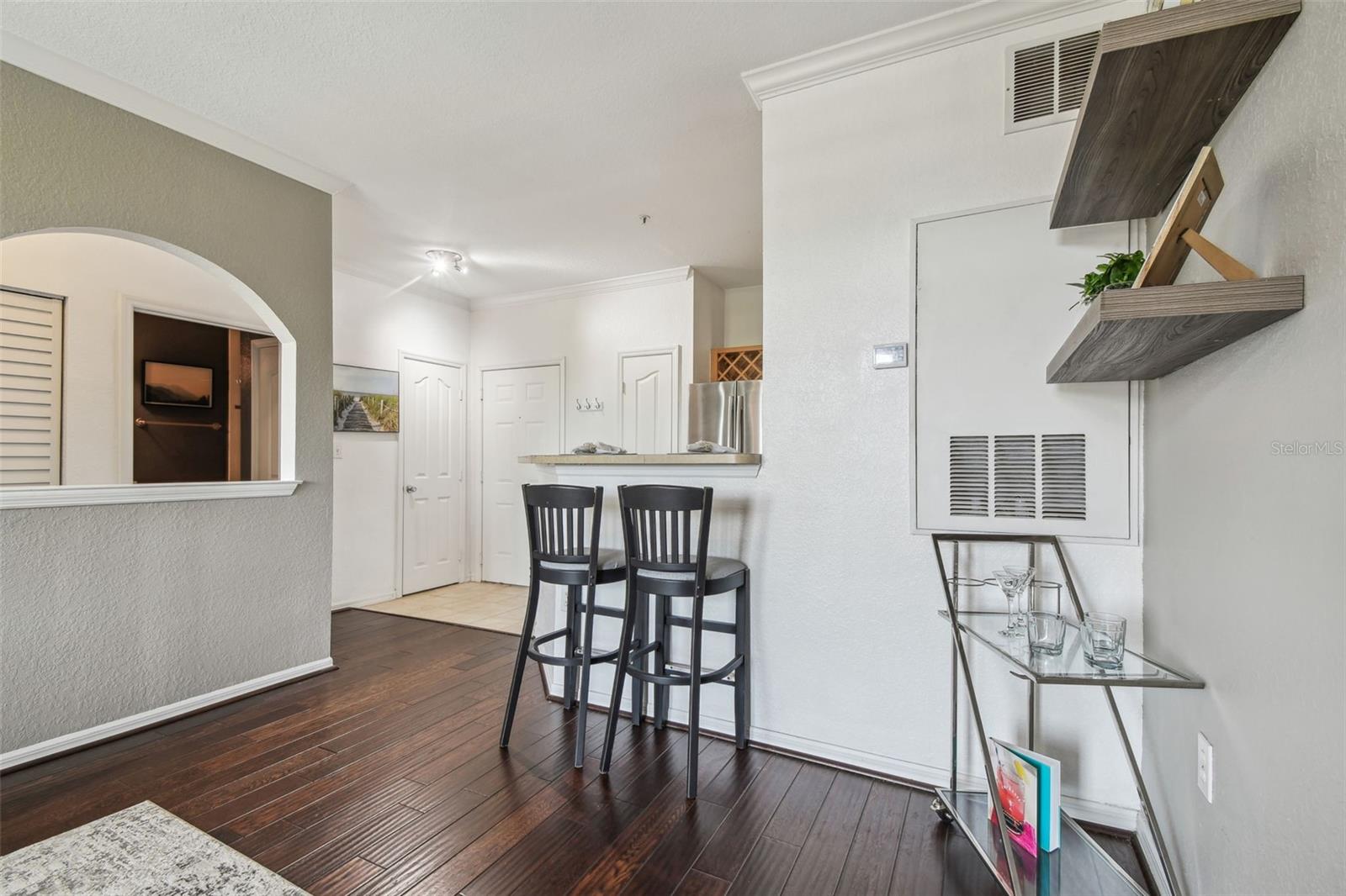 Image 18 of 88 For 5000 Culbreath Key Way 8-205