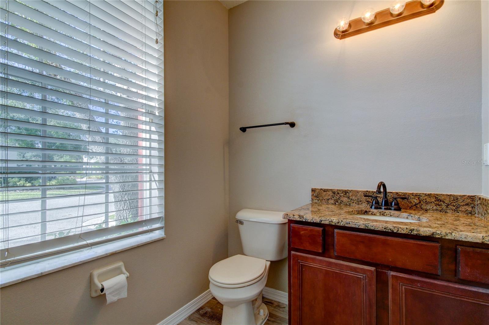 Image 11 of 31 For 11528 Fountainhead Drive