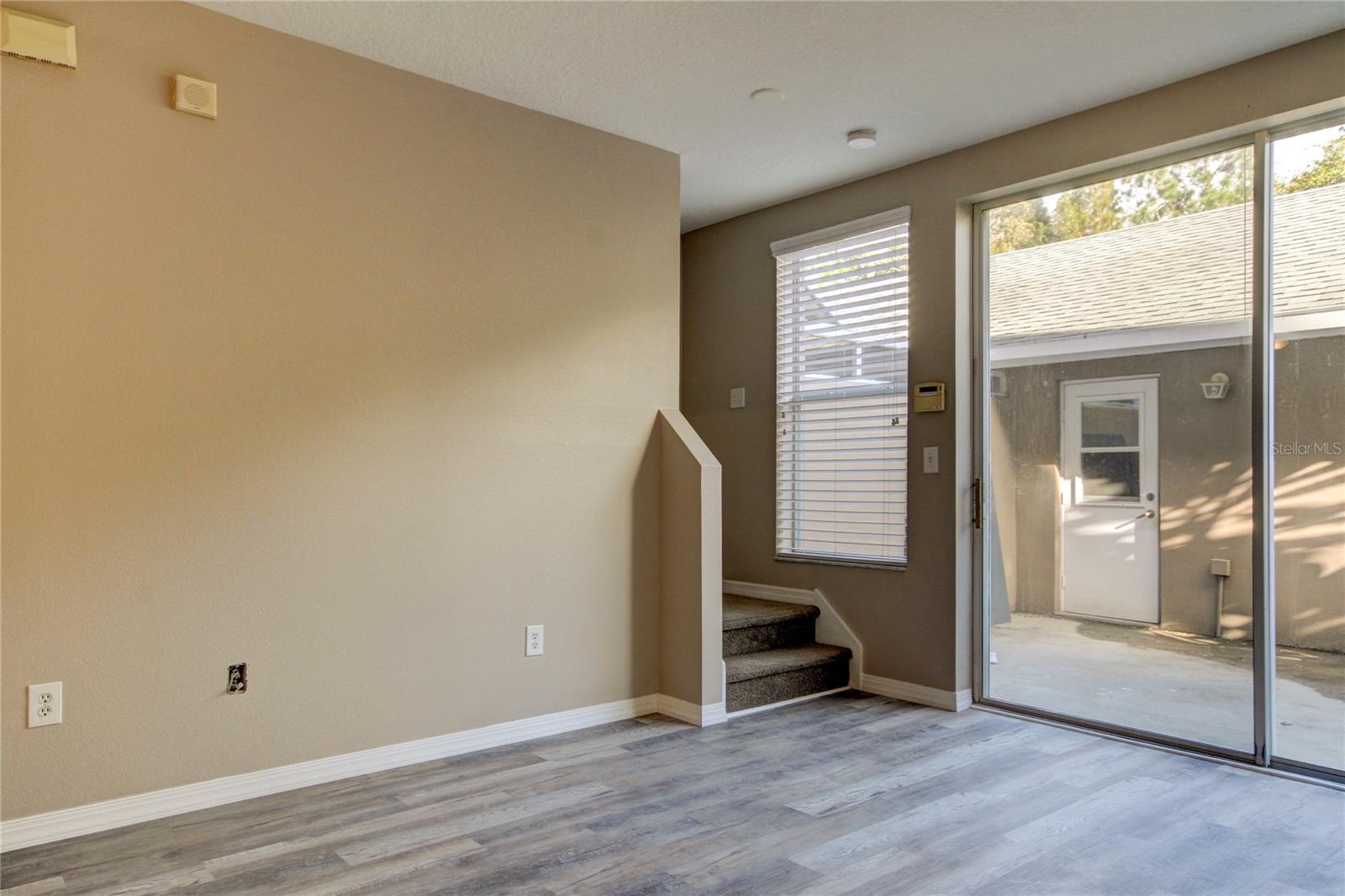 Image 13 of 31 For 11528 Fountainhead Drive