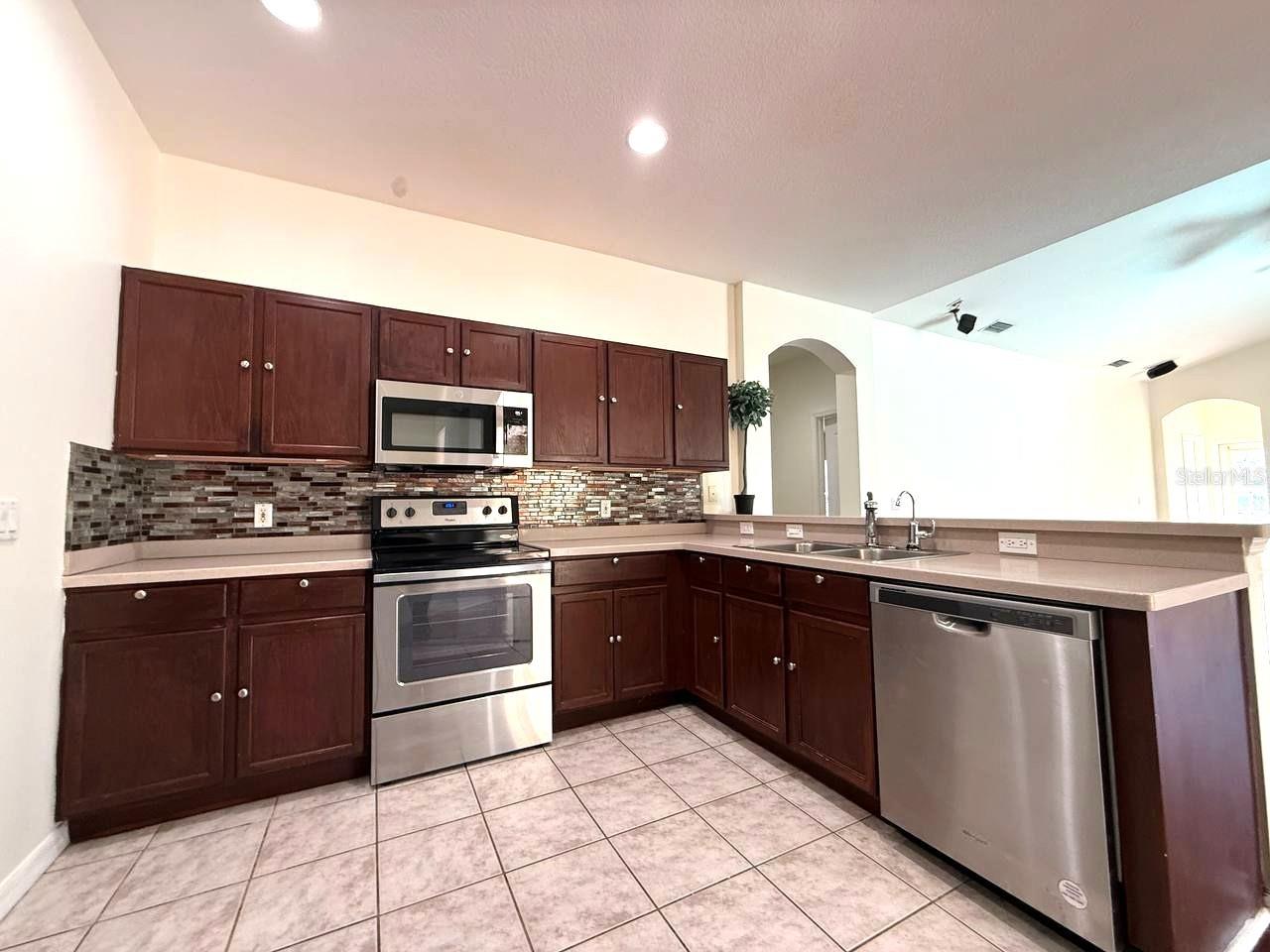 Image 10 of 25 For 1907 Winn Arthur Drive