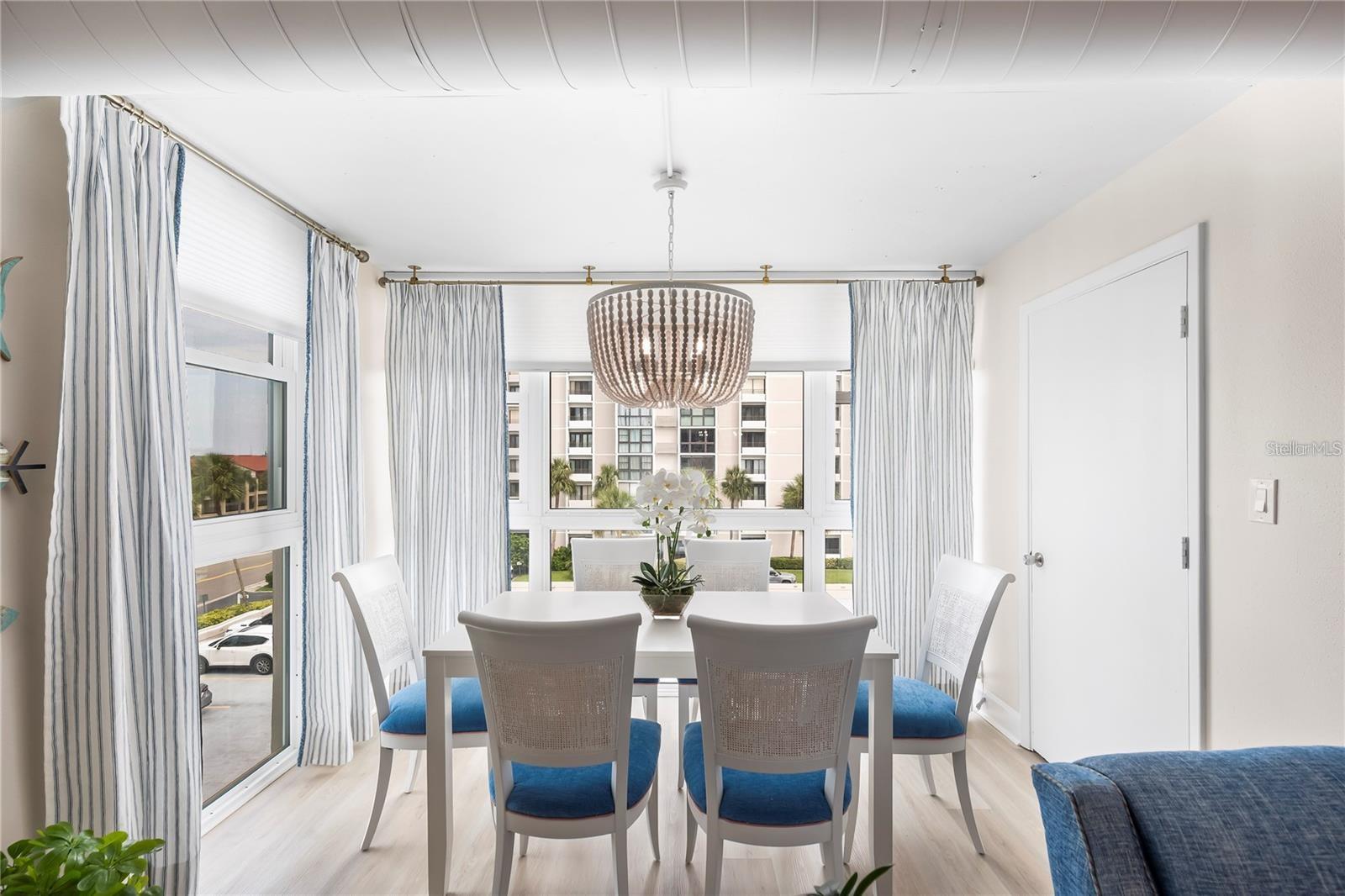 Image 13 of 31 For 851 Bayway Boulevard 404