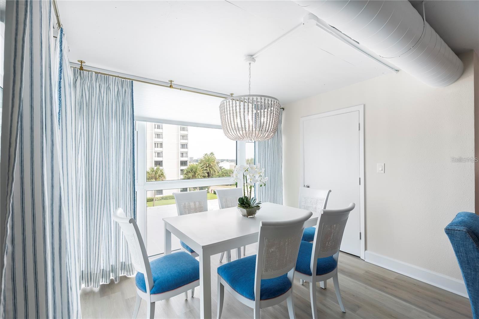 Image 14 of 31 For 851 Bayway Boulevard 404