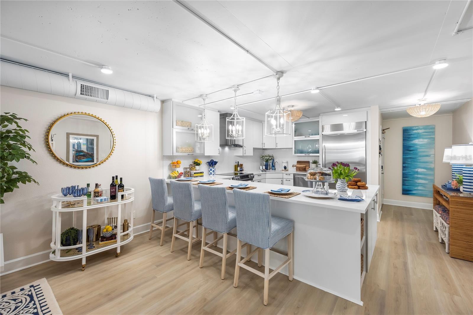 Image 2 of 31 For 851 Bayway Boulevard 404