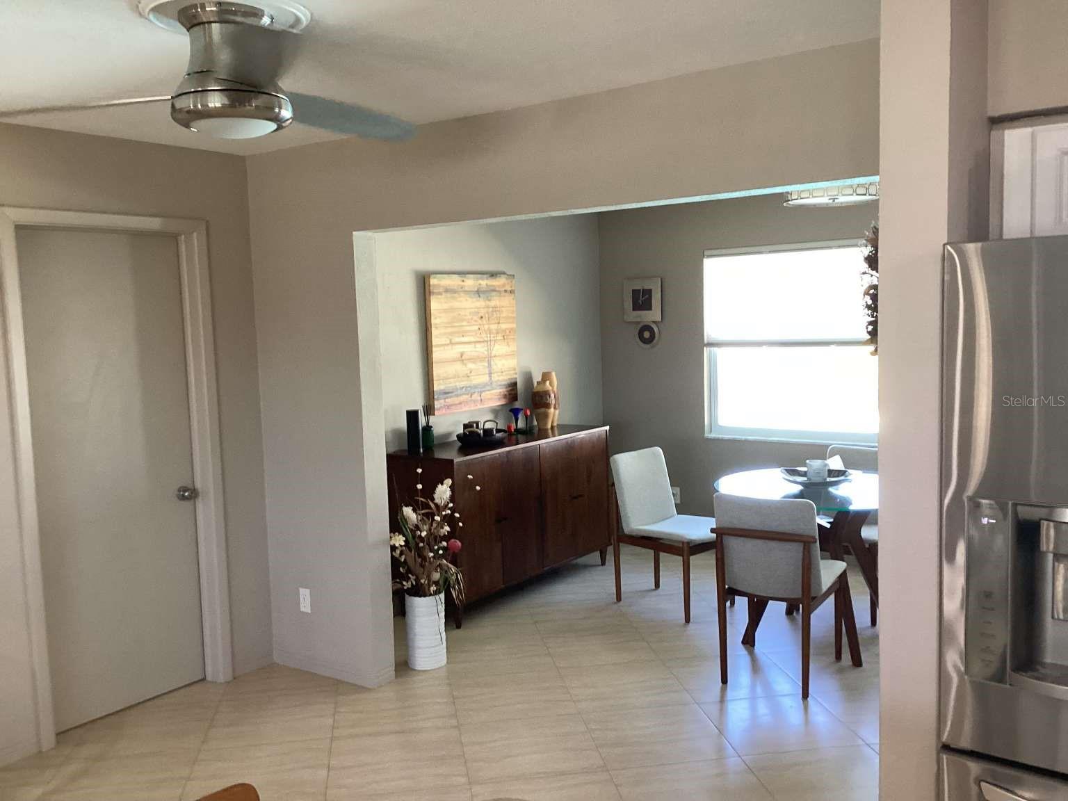 Listing photo id 6 for 101 Madonna Boulevard