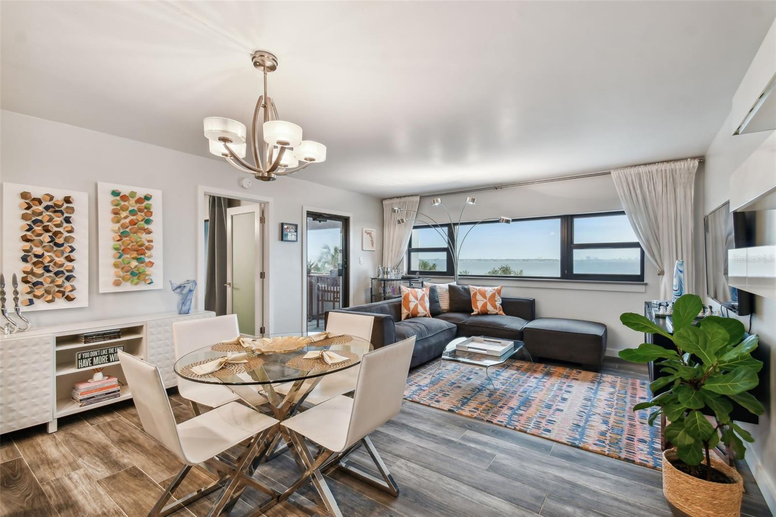 Image 7 of 23 For 4141 Bayshore Boulevard 402