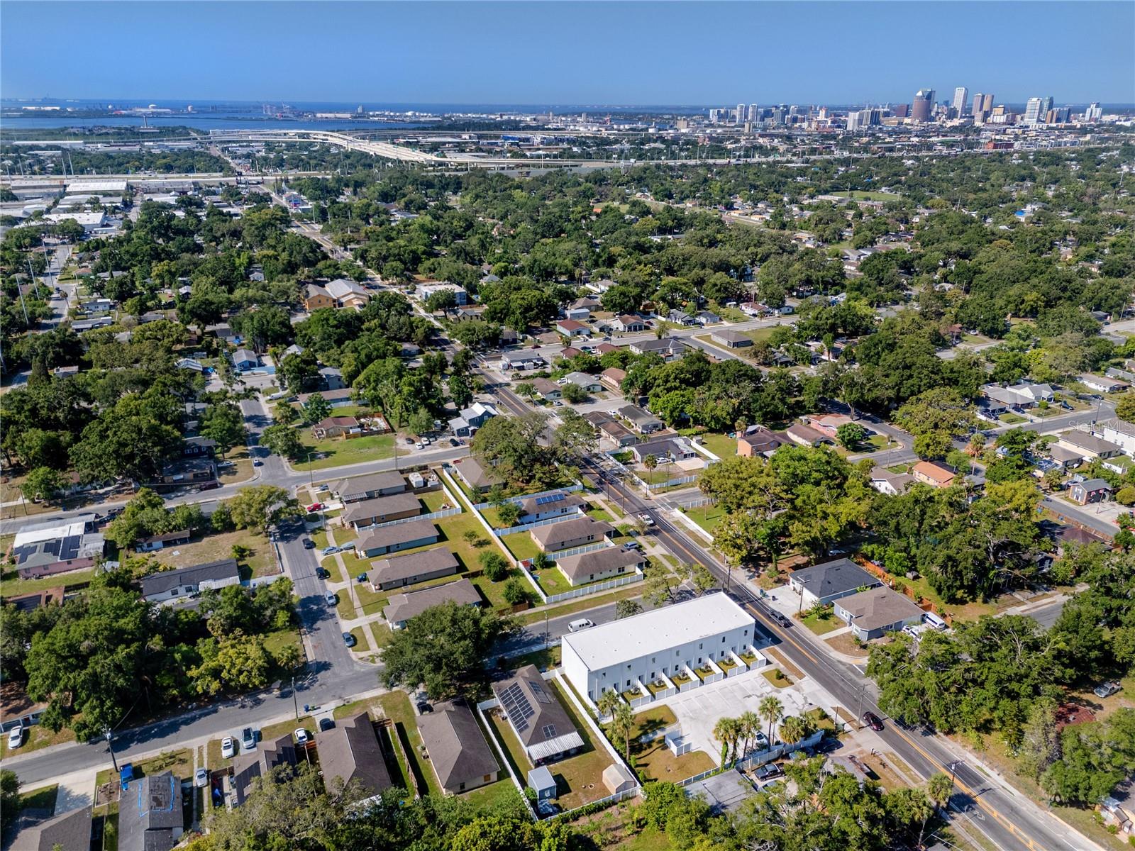 Listing photo id 42 for 3402 28th Avenue 6