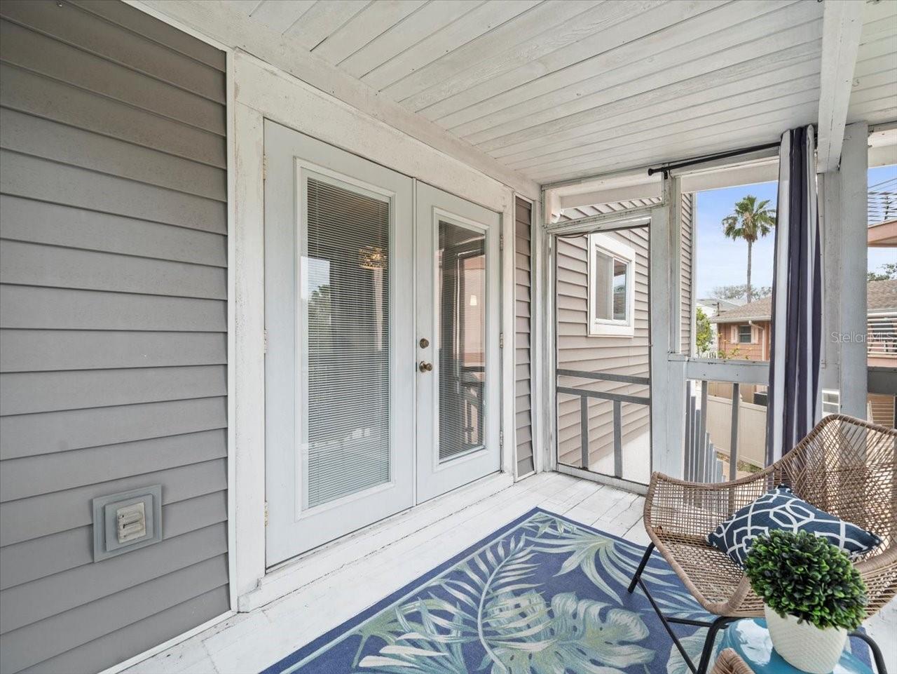 Image 16 of 35 For 619 2nd Street 3