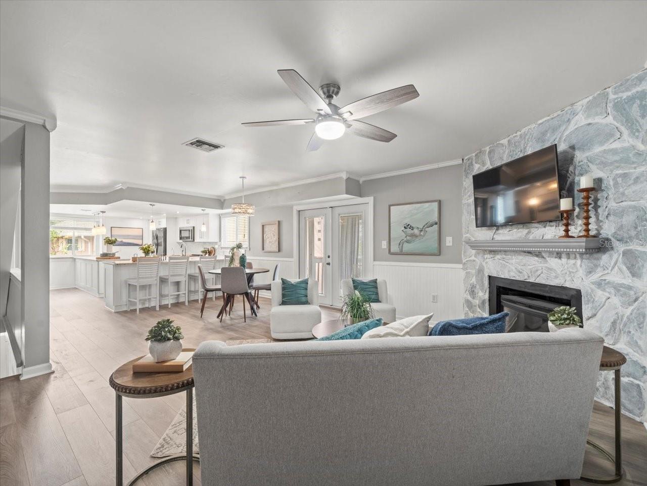 Image 6 of 35 For 619 2nd Street 3