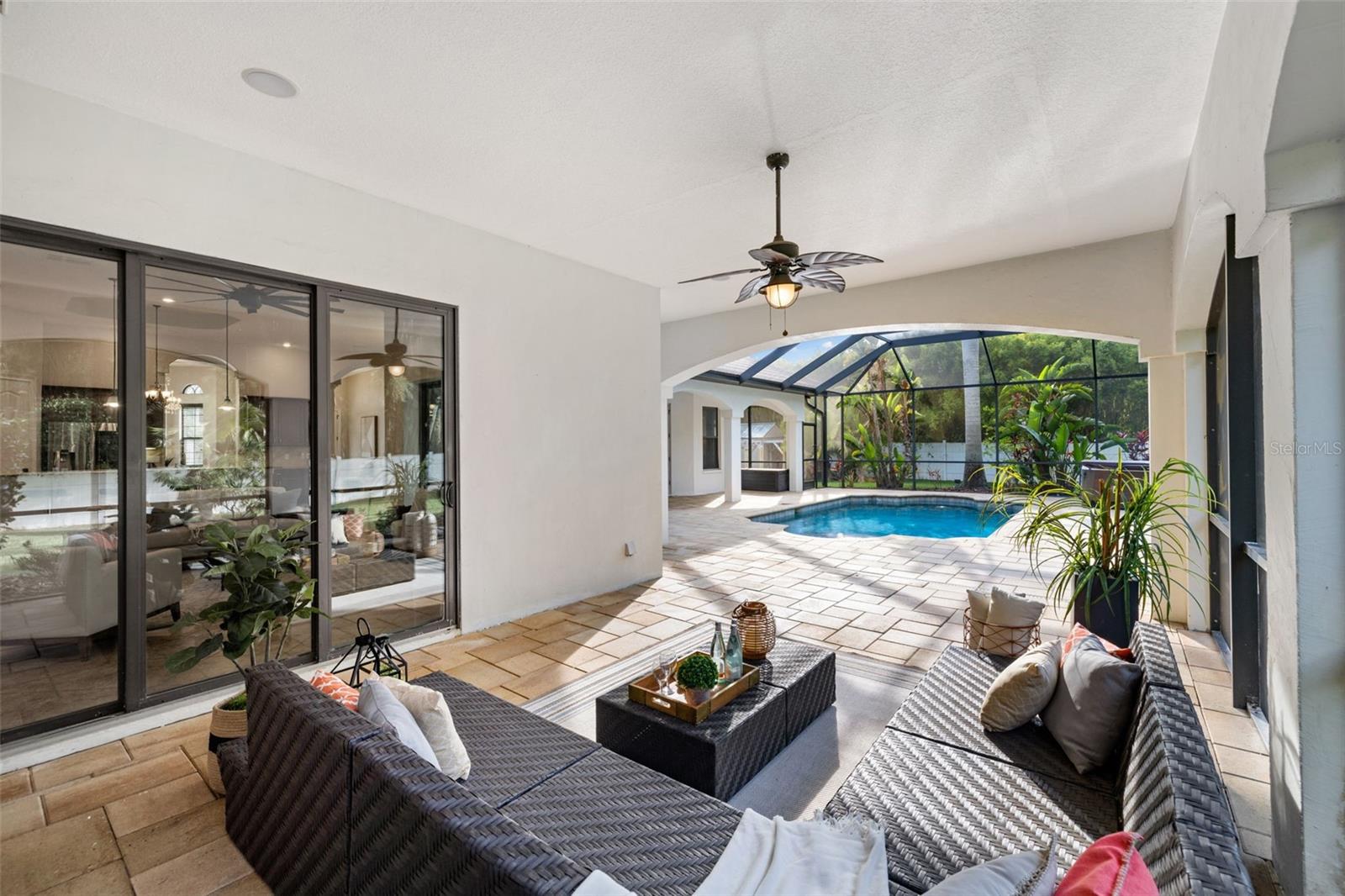 Image 22 of 60 For 17347 Linda Vista Circle