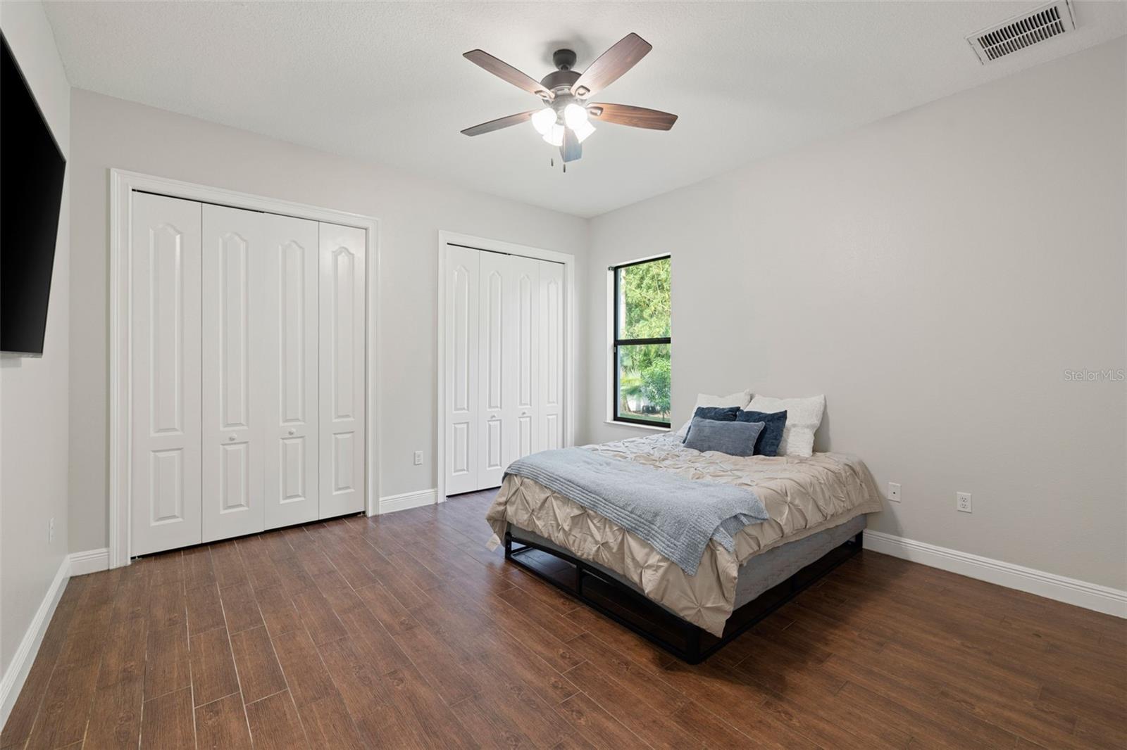 Image 43 of 60 For 17347 Linda Vista Circle