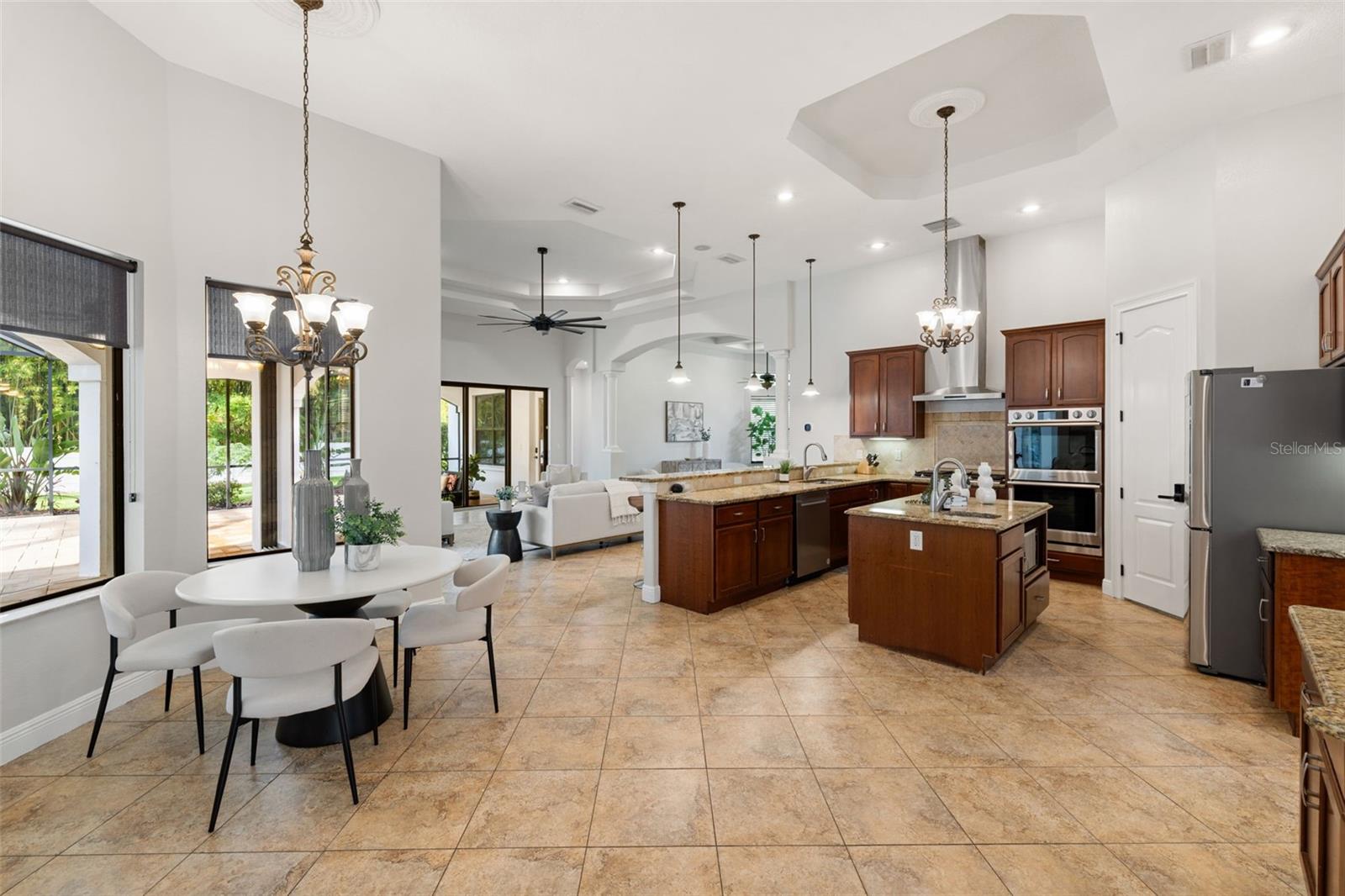 Image 7 of 60 For 17347 Linda Vista Circle