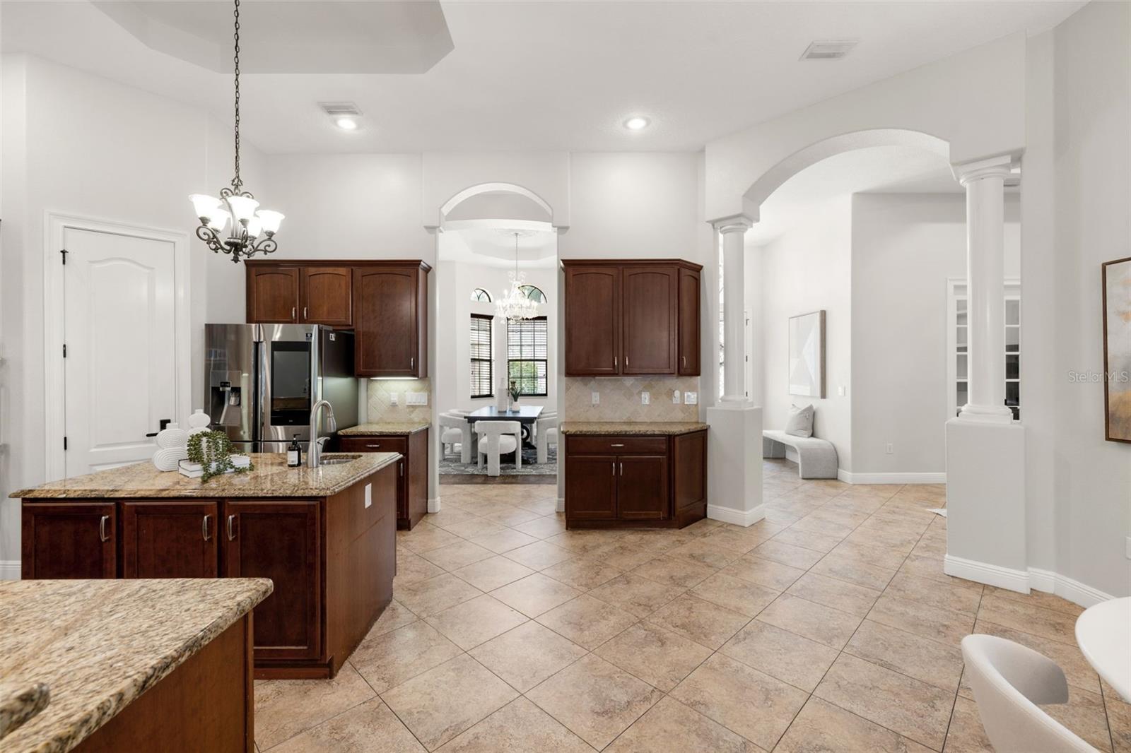 Image 9 of 60 For 17347 Linda Vista Circle