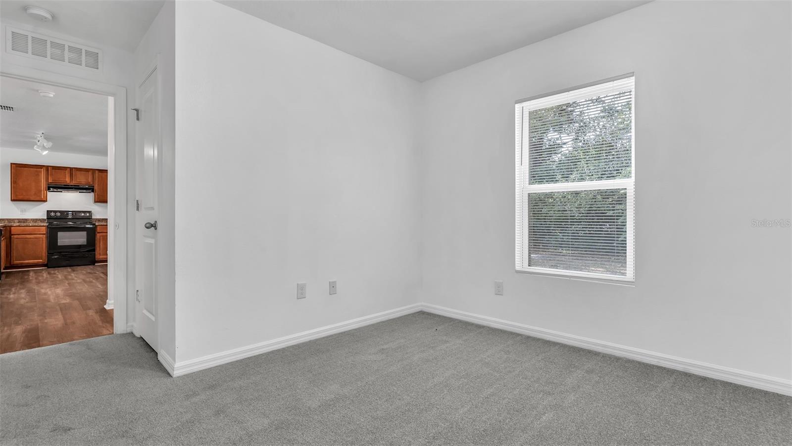 Image 18 of 39 For 6209 Radford Street