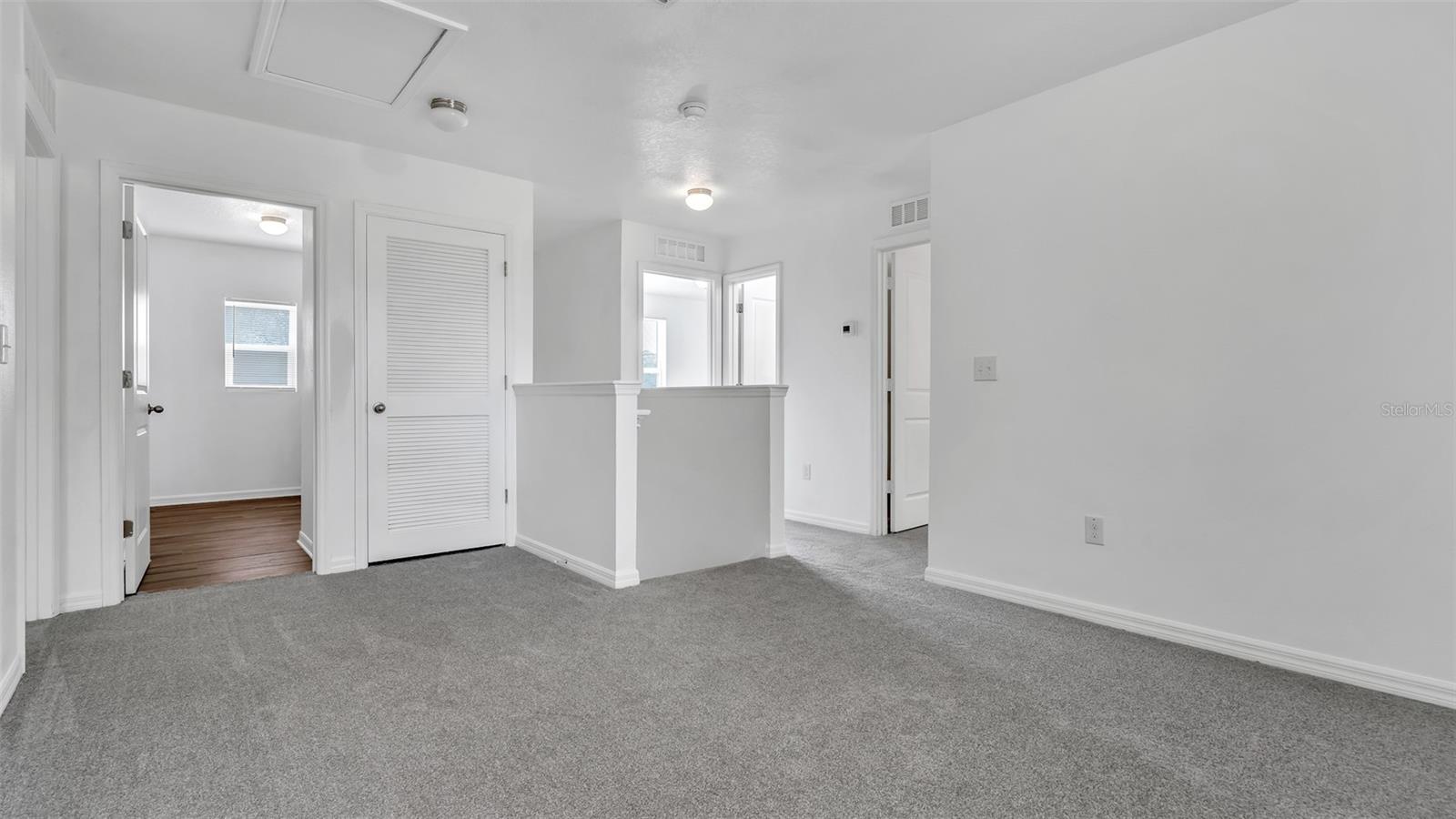 Image 21 of 39 For 6209 Radford Street