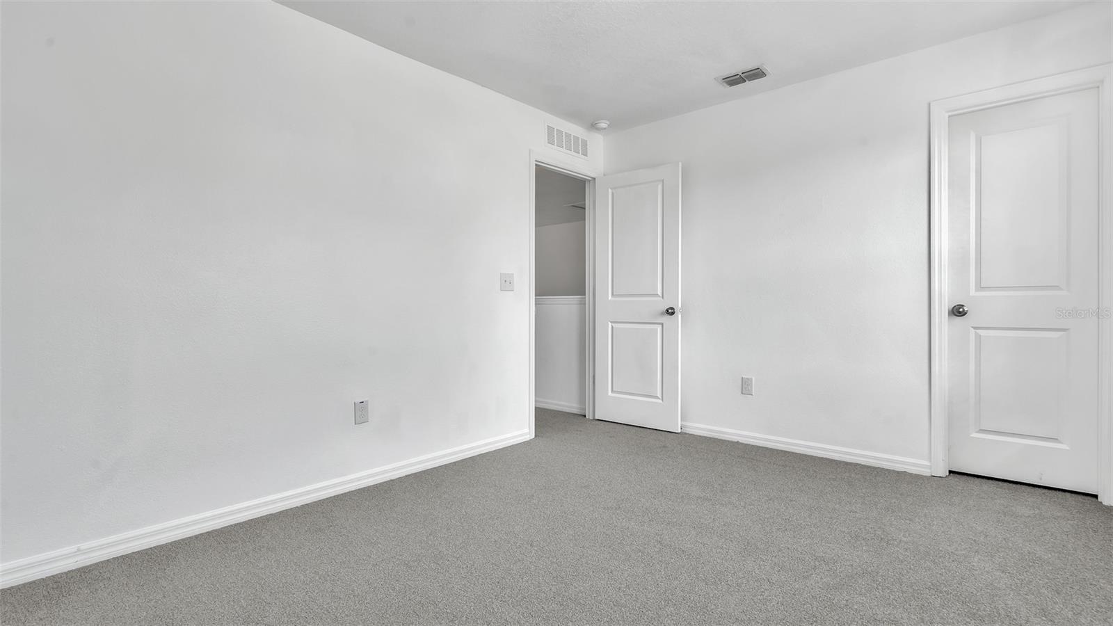 Image 23 of 39 For 6209 Radford Street