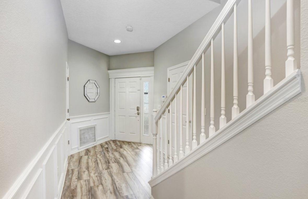 Image 13 of 29 For 19281 Stone Hedge Drive