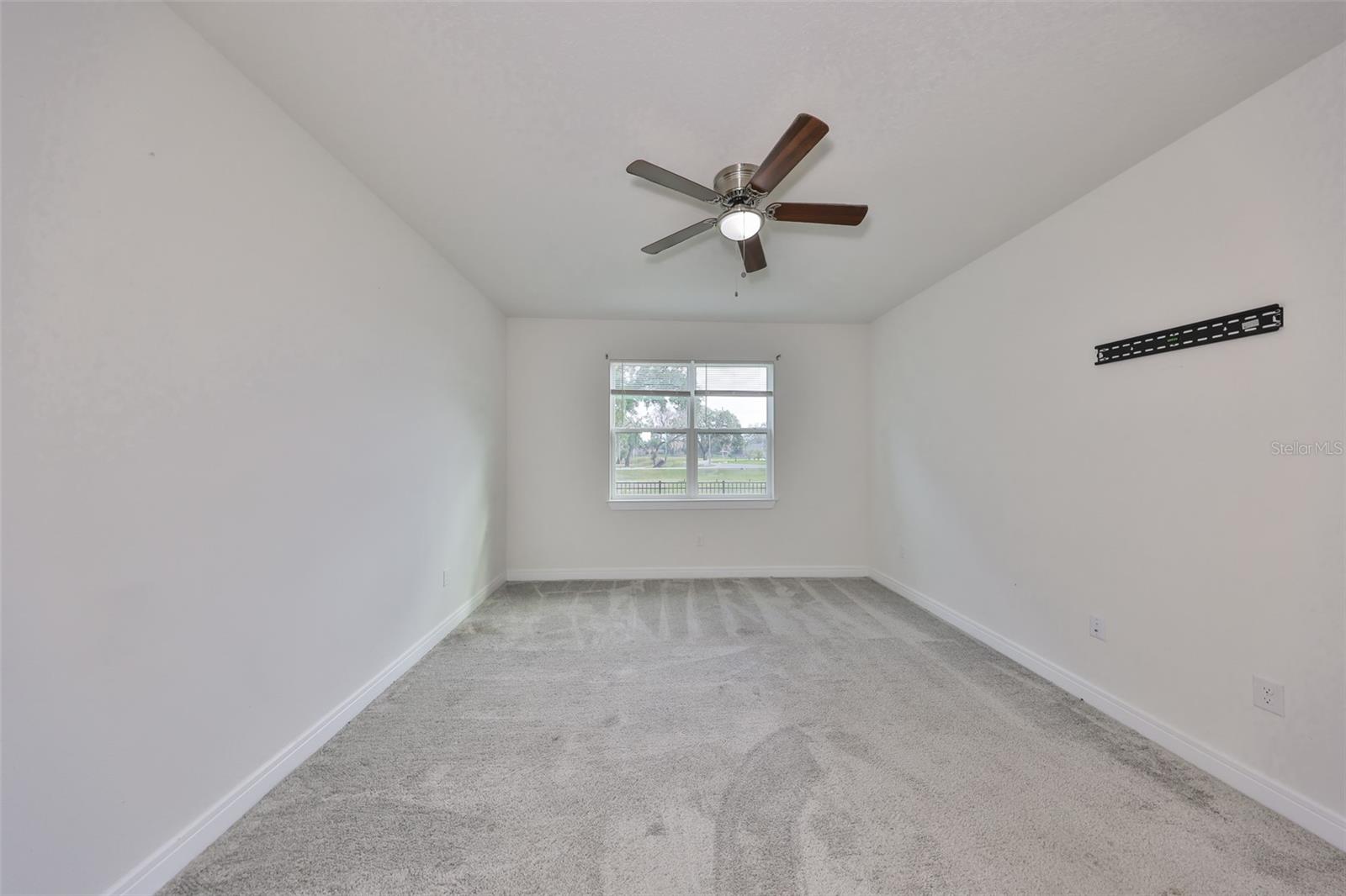 Image 26 of 37 For 36959 Highland Meadows Court