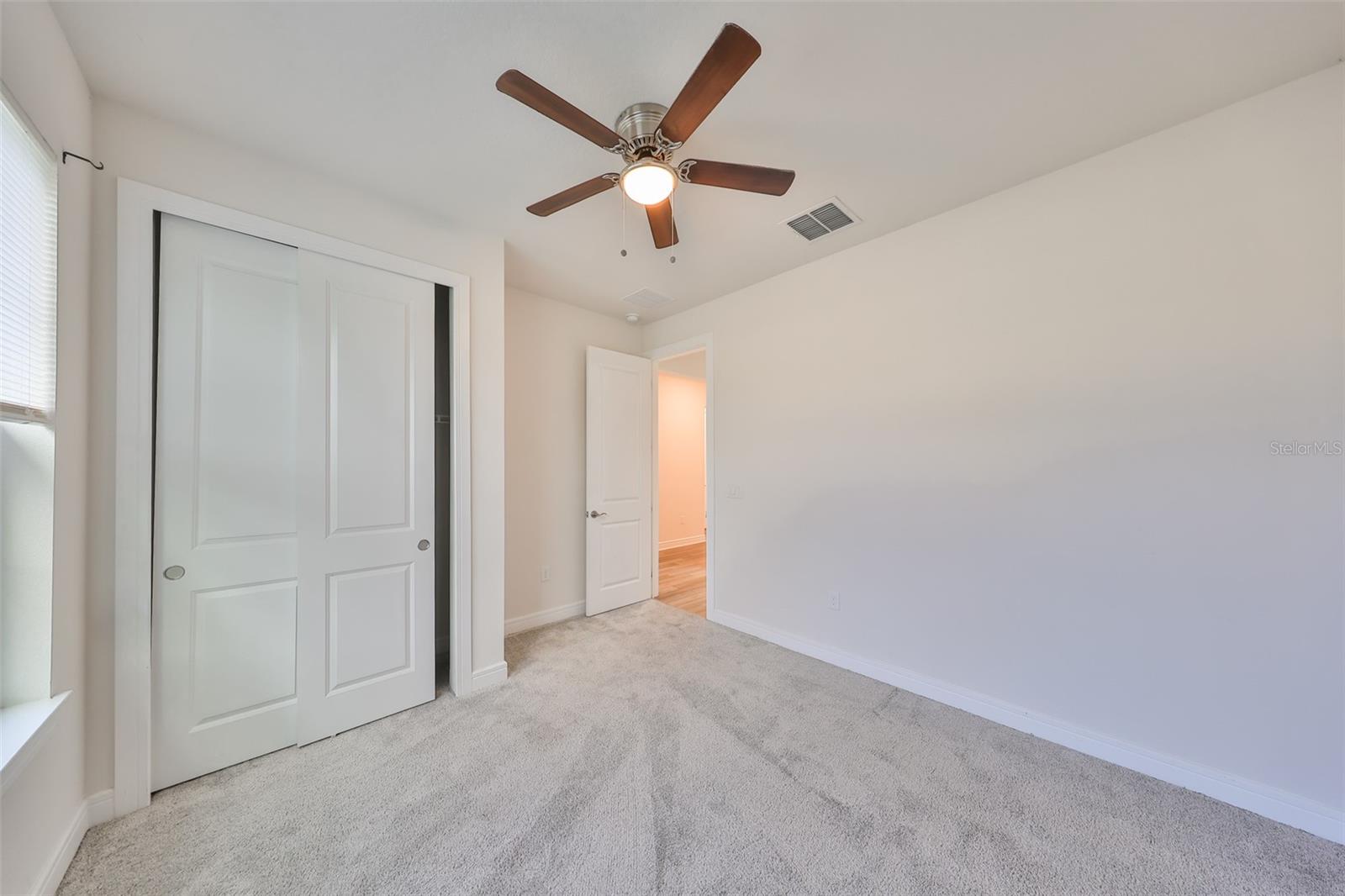 Image 6 of 37 For 36959 Highland Meadows Court