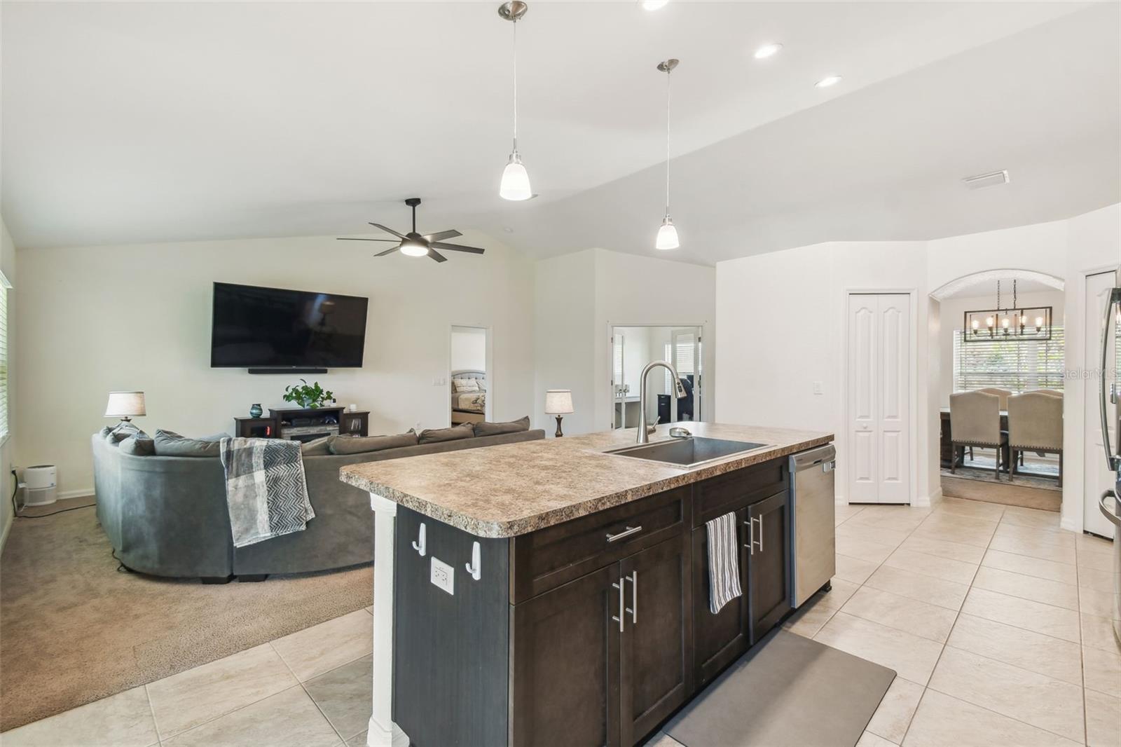 Image 14 of 44 For 11165 Little Gull Road