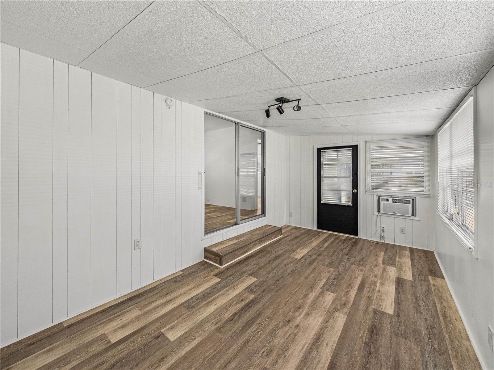 Image 8 of 55 For 3043 Sego Lane