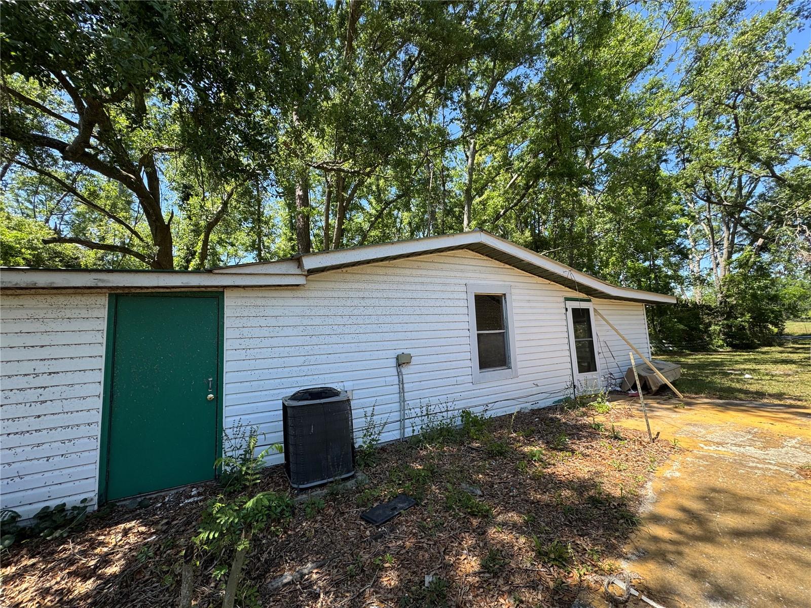 Image 14 of 42 For 15130 104th Street