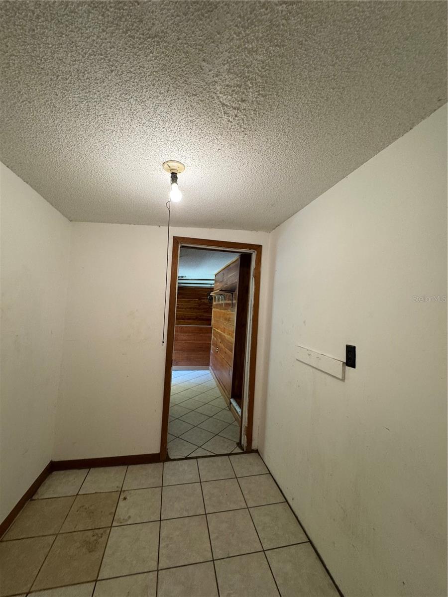 Image 27 of 42 For 15130 104th Street