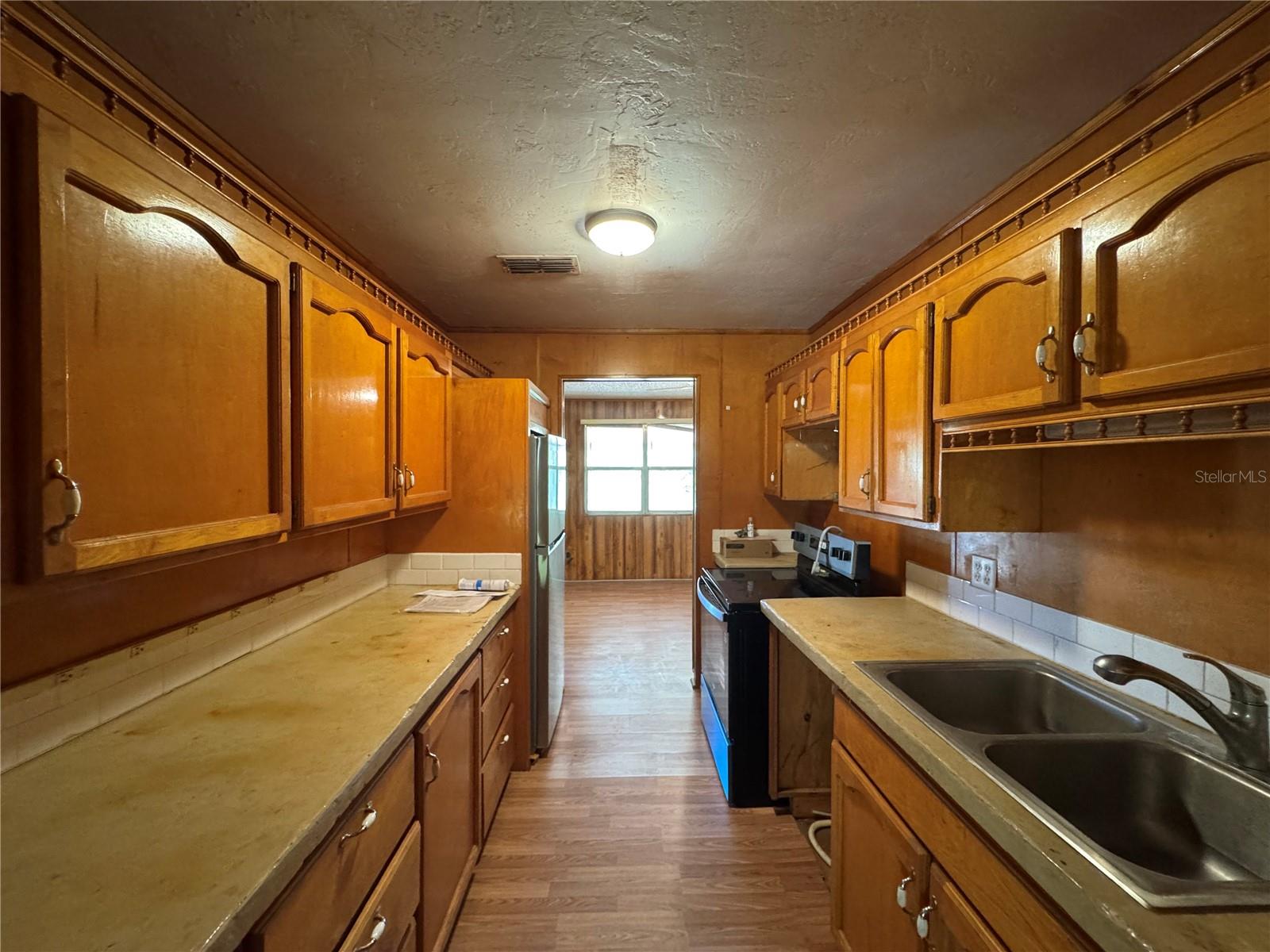 Image 29 of 42 For 15130 104th Street