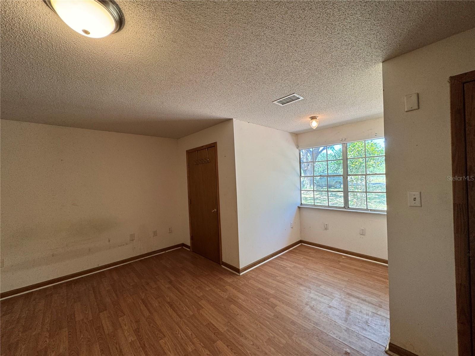 Image 31 of 42 For 15130 104th Street