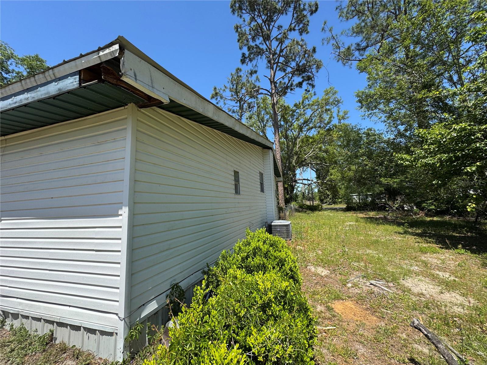 Image 5 of 42 For 15130 104th Street