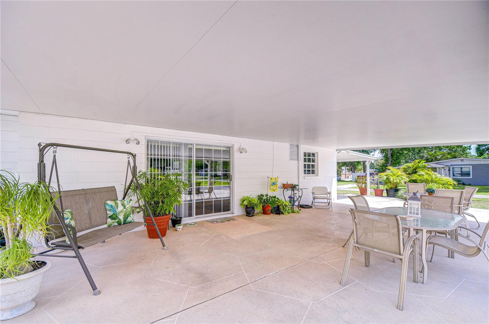 Listing photo id 9 for 6612 Orleans Avenue
