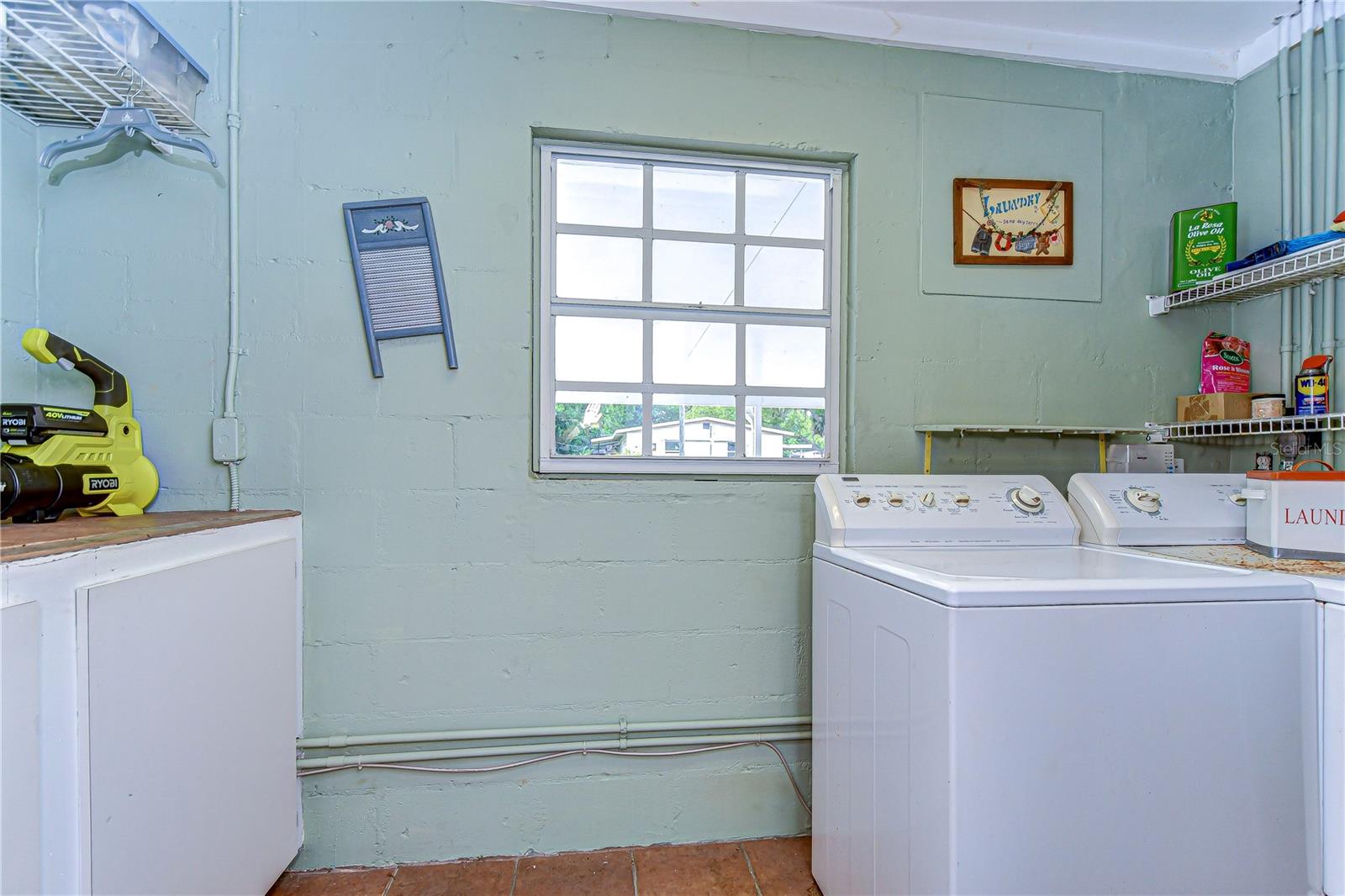 Listing photo id 22 for 6612 Orleans Avenue