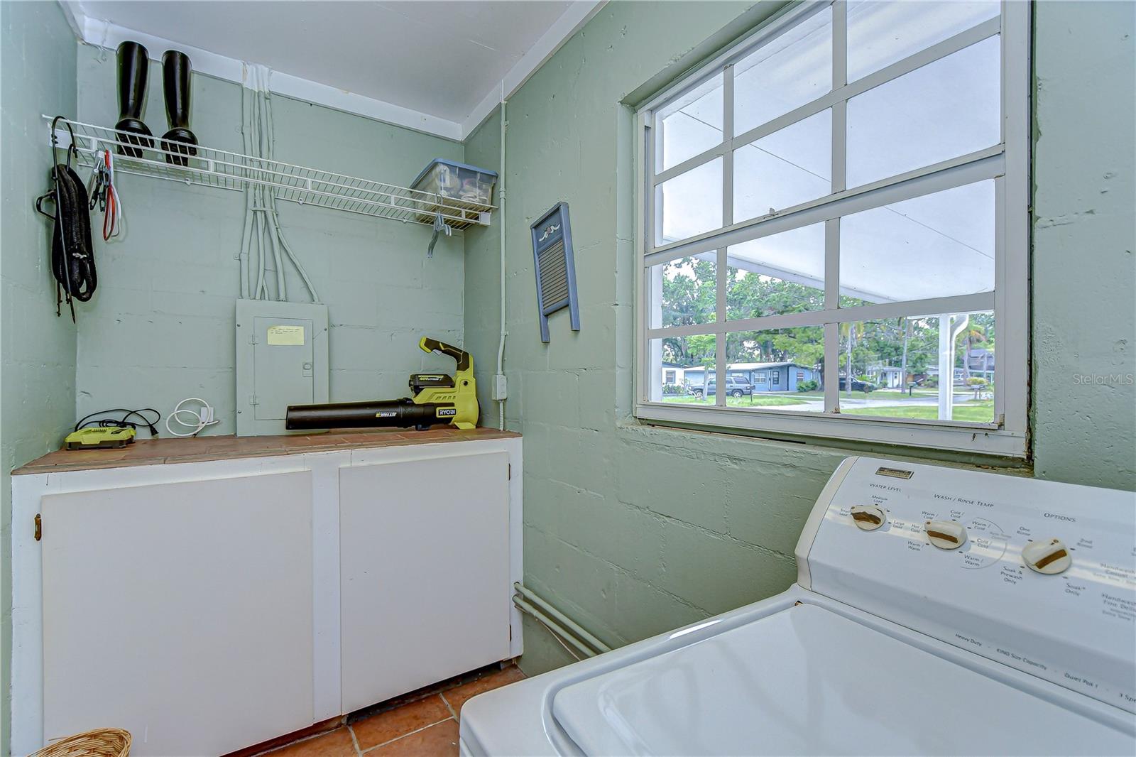 Listing photo id 23 for 6612 Orleans Avenue