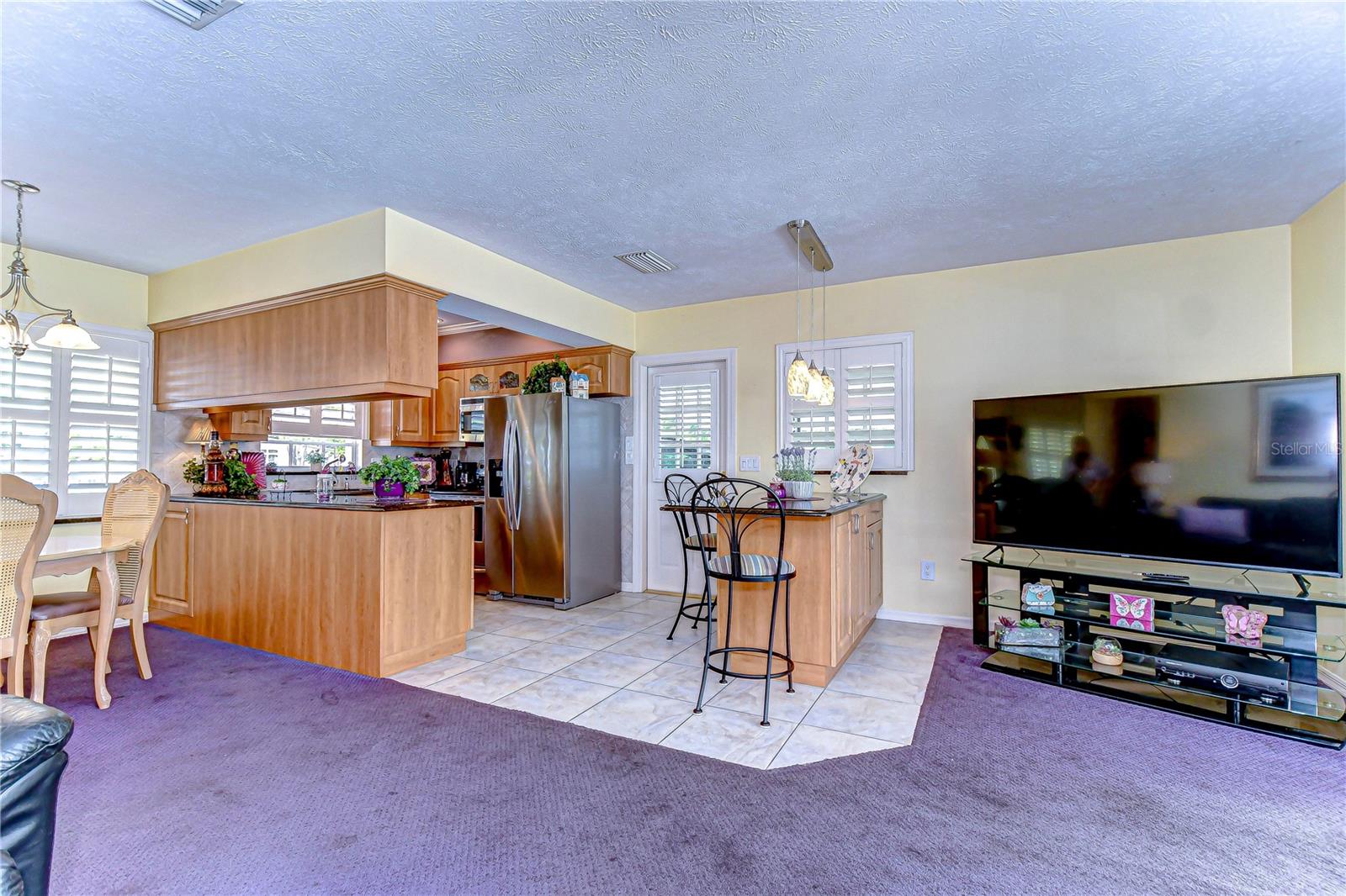 Listing photo id 28 for 6612 Orleans Avenue