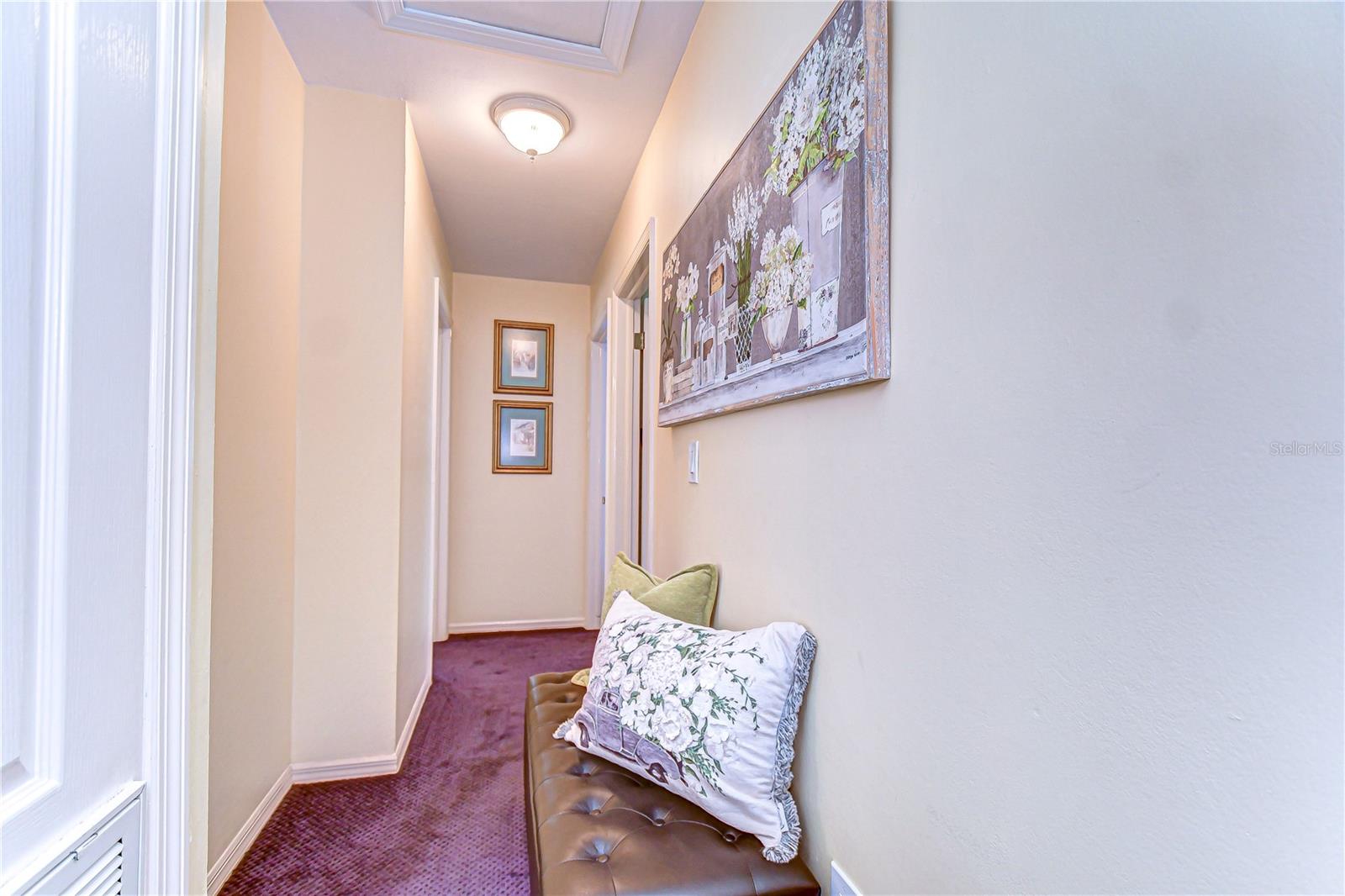 Listing photo id 30 for 6612 Orleans Avenue