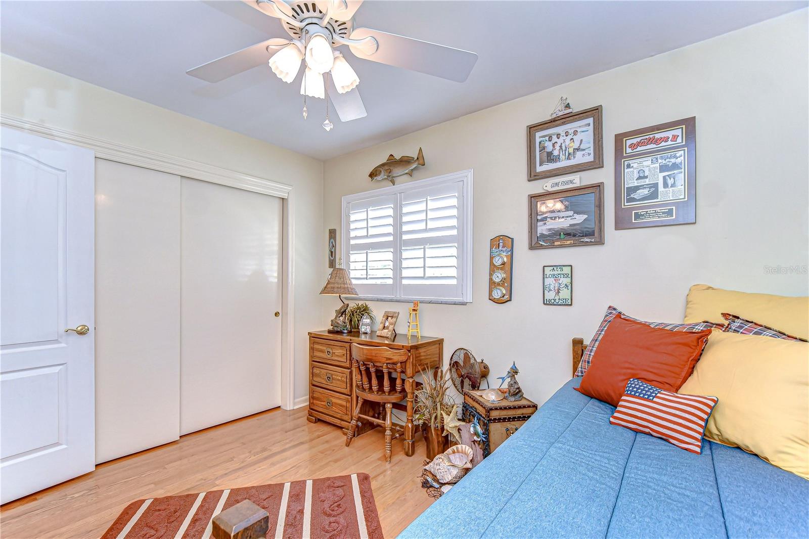 Listing photo id 37 for 6612 Orleans Avenue