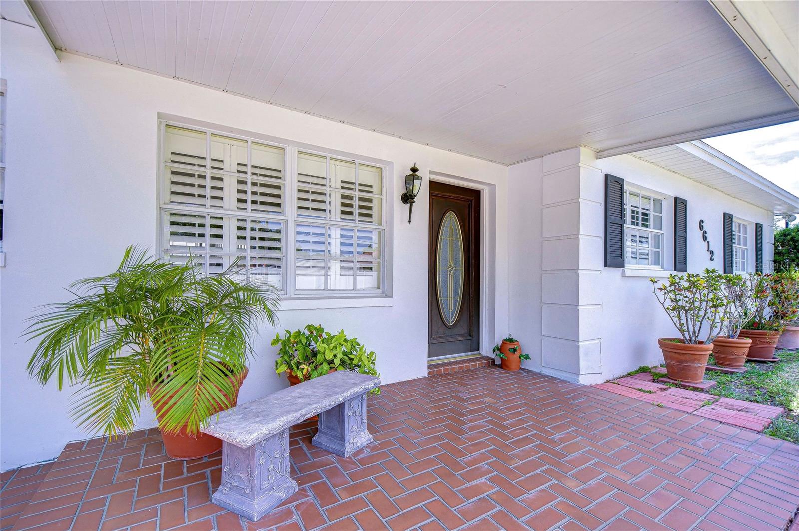 Listing photo id 6 for 6612 Orleans Avenue