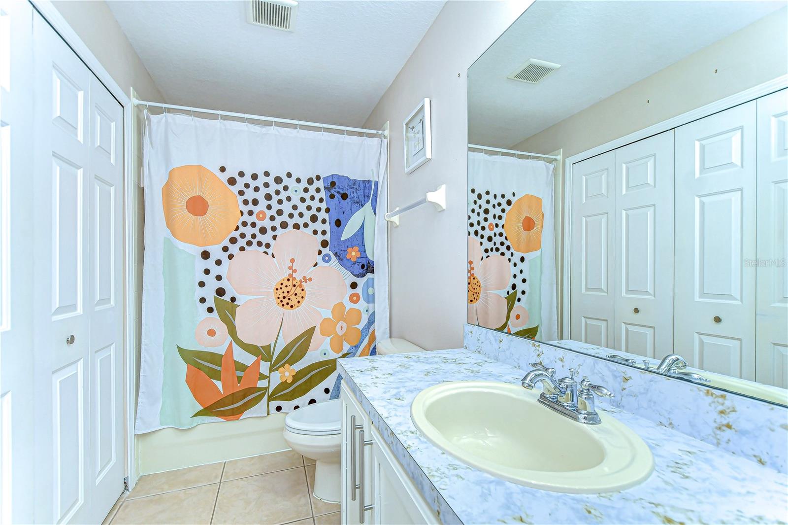 Image 23 of 35 For 10928 Brickside Court